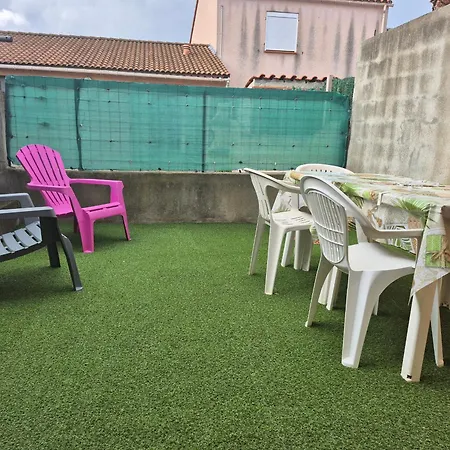 Maison Climatisee 4 Pers, Parking, - Fr-1-776-136 Holiday home *